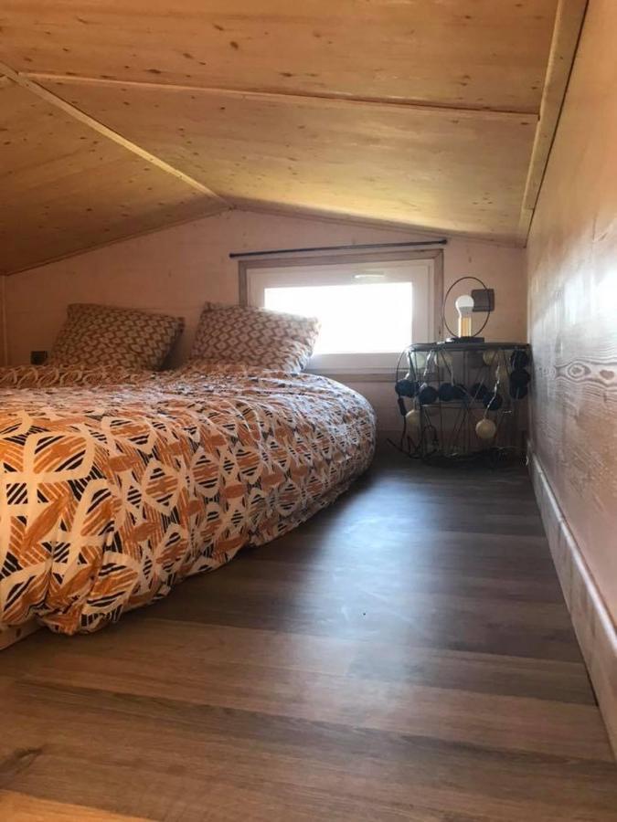 Les Nuits Insolites De La Mothe - Hebergement En Bulle Ou Tiny House Avec Spa Privatif Outremecourt ภายนอก รูปภาพ