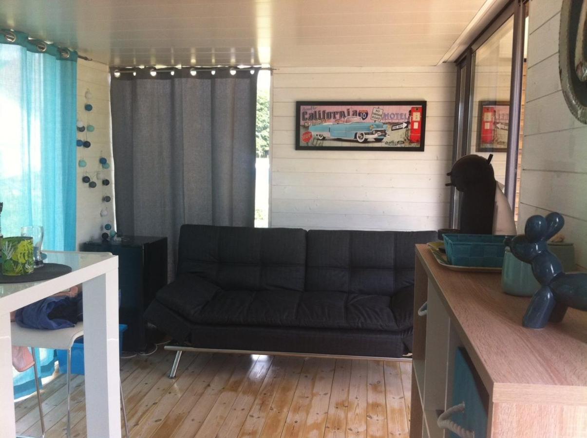 Les Nuits Insolites De La Mothe - Hebergement En Bulle Ou Tiny House Avec Spa Privatif Outremecourt ภายนอก รูปภาพ
