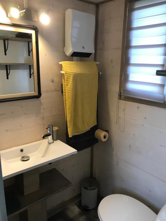 Les Nuits Insolites De La Mothe - Hebergement En Bulle Ou Tiny House Avec Spa Privatif Outremecourt ภายนอก รูปภาพ